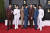 그룹 방탄소년단이 4일(한국시간) 오전 미국 라스베이거스 MGM 그랜드 아레나에서 열린 '제64회 그래미 어워즈' 레드카펫 행사에서 포즈를 잡고 있다. 로이터=연합뉴스 