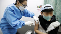 방역당국 "가을·겨울 코로나 재유행 대비…백신 접종계획 검토"