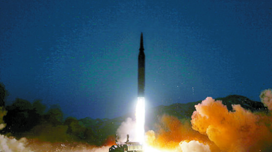 미 전문가 “북 미사일 모두 한국 겨냥…핵 아닌 탄저균 쓸수도”