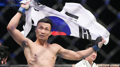 ‘코리언 좀비’ 정찬성 “UFC 챔프 벨트 꼭 가져올 것”