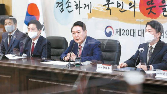 [건강한 국민, 행복한 대한민국] ‘위드 오미크론’ 눈앞 ··· 선택과 집중 복지로의 대전환