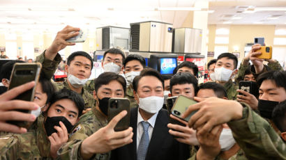 尹 "책상 아닌 현장가라"…'청년 일자리' 전국투어 나서는 인수위