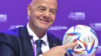  2년 주기 월드컵 가로막힌 FIFA, 3년 주기로 선회 조짐