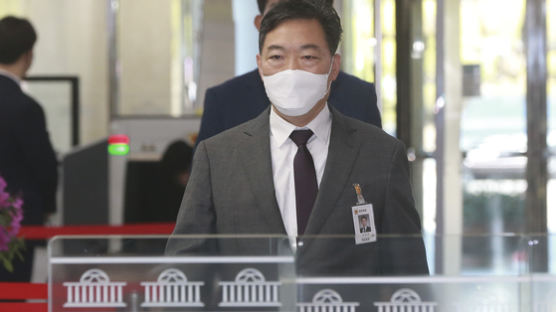 김오수, 검수완박을 '문제 법안' 칭하며 "나부터 탄핵하라"