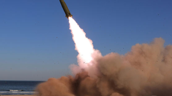北, 韓 쑥대밭 만들 '전술핵 미사일' 쐈는데…하루동안 숨긴 軍