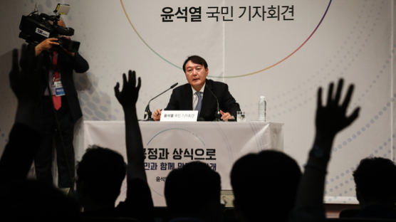日협의단 포함된 위안부합의 실무자…죽창가 비판한 尹의 포석 
