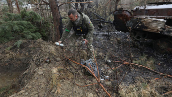 결국 '더러운 전쟁' 치닫다…"우크라軍도 금지된 집속탄 사용"