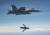지난 2019년 미국 해군의 항공모함용 전투기인 F/A-18 슈퍼 호넷이 장거리 대함 순항미사일(LRSAM)을 시험 발사하는 모습. 사진 미 해군  