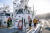 25일 오전 일본 홋카이도 샤리초 항구에서 구조대원들이 침몰선 수색을 준비하고 있다. [AP=연합뉴스]