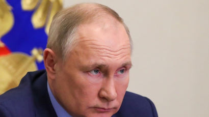 "우크라 개입해 위협 조성하면 전격 대응하겠다" 푸틴의 경고