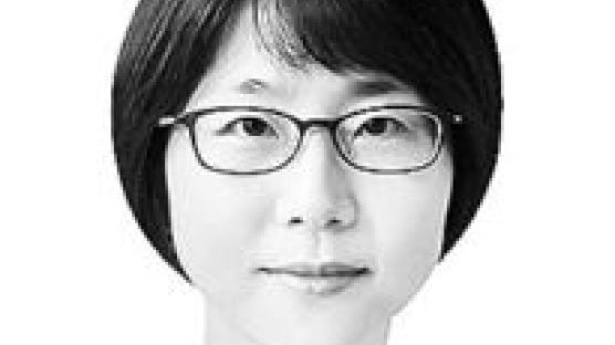 [시론] 투기자본에 맞설 ‘방패’ 없는 한국 기업