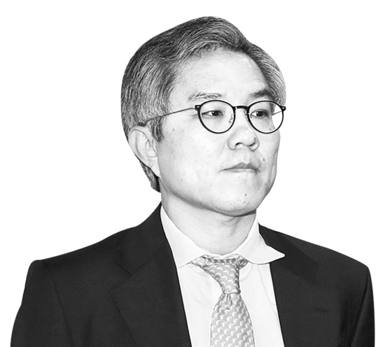 최강욱, 민주당 화상회의서 성적행위 발언 논란