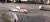 경남어류양식협회는 2020년 11월 27일 정부의 일본산 활어 수입에 반대하며 방어, 참돔을 바닥에 던져 질식사 시키는 집회를 벌였다. 사진=유튜브 미래수산TV 캡처 