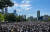 10일 서울 여의도 국회의사당 앞 잔디마당에서 열린 제20대 대통령 취임식장 위로 무지개가 떠 있다. 뉴스1