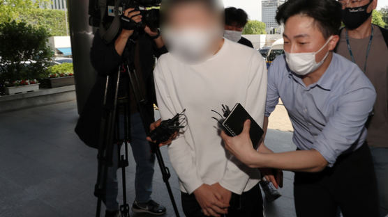 “尹취임 수류탄 테러" 20대 처벌 받나…오바마 협박 땐 이랬다