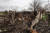지난달 16일 우크라이나 돈바스 지역의 한 마을의 민가가 폭격을 맞아 파괴됐다. 연합뉴스