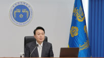 [속보] 尹 첫 임시국무회의, 추경 의결…文정부 장관 2명 참석
