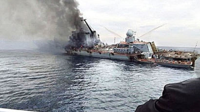 러 해군 무덤 돼가는 흑해…우크라 공격에 또 함정 파괴됐다