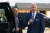 조 바이든 대통령이 13일(현지시간) 미국 델라웨어주 뉴캐슬에 있는 델라웨어 공군기지에 도착해 기자의 질문에 답하고 있다. AP=연합뉴스