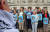 북아일랜드 벨파스트 국회의사당 앞에서 시린 아부 아클레를 추모라는 집회가 열리고 있다. AFP=연합뉴스
