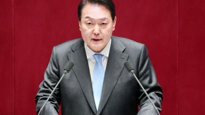 "지금 안하면 우리 사회 지속가능성 위협" 연금개혁 시동 의지 밝힌 尹 