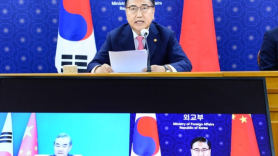 [속보] 박진·왕이 첫 통화…"북한 코로나 대응 상호 지속 협의"