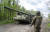 우크라이나군이 하르키우를 수복했다. 하르키우로 들어가는 우크라이나 군의 모습. EPA=연합뉴스