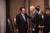 21일 서울 용산 대통령실 청사 접견실에서 윤석열 대통령과 바이든 미국 대통령이 이야기를 나누고 있다. 사진 대통령실