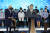 윤석열 대통령이 20일 조 바이든 미국 대통령과 함께 경기 평택 삼성전자 반도체 공장을 방문해 생산 시설을 둘러본 후 연설을 하고 있다. 대통령실사진기자단