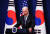 조 바이든 미국 대통령은 21일 한미 정상회담 후 김정은 북한 국무위원장과의 회담 가능성을 묻는 말에 "그가 진정성이 있는지, 진지한지에 달려 있다"고 답했다. [로이터=연합뉴스]