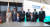 브라이언 켐프 미국 조지아주 주지사(앞줄 왼쪽)와 장재훈 현대자동차 사장(앞줄 오른쪽) 등 관계자들이 19일(현지시간) 전기차 전용 공장 투자협약 후 기념촬영하고 있다. [사진 현대차]