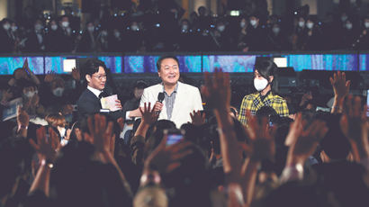 [사진] 윤 대통령 부부, 청와대 열린음악회 참석
