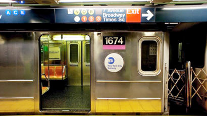 뉴욕 지하철서 한 달 만에 또 총격 사건…48세 남성 1명 사망