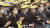 김정숙 여사가 지난 23일 노무현 전 대통령 서거 13주기 추도식에서 가수 강산에씨 노래에 맞춰 어깨를 들썩이고 있다. [사진 경남MBC 유튜브 캡처]