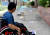제8회 전국동시 지방선거가 열린 1일 오전 광주 북구 임동 제2투표소에서 휠체어를 탄 장애인이 투표소로 향하는 경사로를 바라보고 있다. 뉴시스