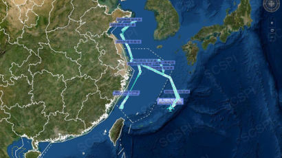 한미일 북핵대표 만난 날…美 단 2대뿐인 정찰기, 中 해안 53㎞ 근접비행