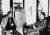 1974년 7월 10일 고(故) 김수환 추기경(왼쪽)과 고 박정희 전 대통령이 면담을 하고 있다. 중앙포토 
