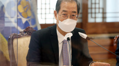 한덕수 총리 "화물연대 운송방해 불법행위 땐 엄정조치"