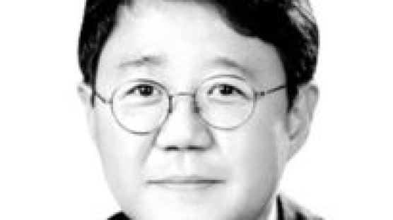 [박태균의 역사와 비평] 시대는 새로운 세대 원해…젊은 정치인 키워야