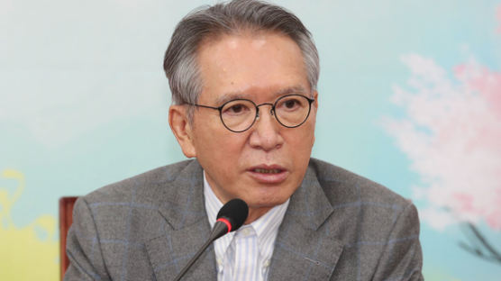 김형오 “尹대통령, 7종7금 정치하면 77% 지지받을 것”