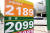 14일 국내 주유소의 휘발유·경유 판매가격이 L(리터)당 2070원 선을 돌파했다. 사진은 이날 서울 시내 한 주유소 모습. [연합뉴스]
