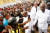 라이베리아 대통령에 당선된 축구스타 조지 웨아(맨 오른쪽). [로이터=연합뉴스]