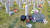 2015년 서울 구파발 검문소 총기 사고로 순직한 박세원 수경의 부친 박창용씨가 지난 17일 아들 묘비에 입을 맞추고 있다. 김방현 기자 