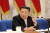 북한 노동당 기관지 노동신문은 24일 당 중앙군사위원회 제8기 제3차 확대회의가 21~23일 진행됐다고 보도했다. 사진은 회의에서 김정은 국무위원장이 발언하는 모습. 뉴스1