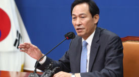 우상호 “국정 혼란 도 넘어…尹 도어스테핑 언어 거친 것도 문제”