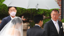 [포토타임]정의선 현대차그룹 회장 장녀 결혼식, 이재용 부회장 등 재계 총수 대거 참석 