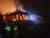 지난달 30일 오후 11시 14분쯤 경북 영양군 석보면 한 문학연구소 건물에 불이 난 것을 주민이 발견해 119에 신고했다.   불은 기와에 목조로 된 건물 5채(418㎡)를 모두 태우고 7시간여 만에 완전히 꺼졌다. 영양군은 불이 난 곳이 문학 연구시설인 '광산문학연구소'라고 밝혔다. 사진은 화재 진압하는 소방관들. 연합뉴스