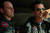 영화 '탑건'에서 마이크 바이퍼 멧캐프 미국 해군 중령(톰 스커릿ㆍ오른쪽). 파라마운트 픽처스