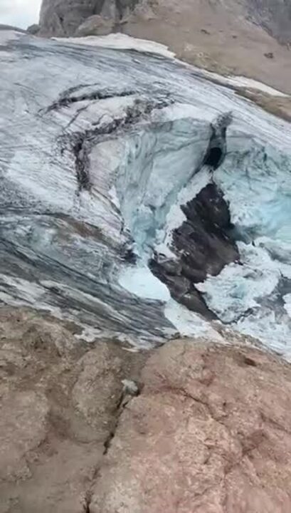 알프스 '빙하 붕괴' 더 잦아진다..."기후변화로 등반가들 위험"