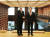 최태원 SK그룹 회장(오른쪽)이 지난 6일 서울 종로구 SK서린빌딩에서 마르셀로 에브라르드 멕시코 외무장관을 만나 악수하고 있다. 사진 SK그룹 
